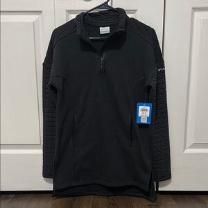 Columbia Black Quilted Sleeve Pullover